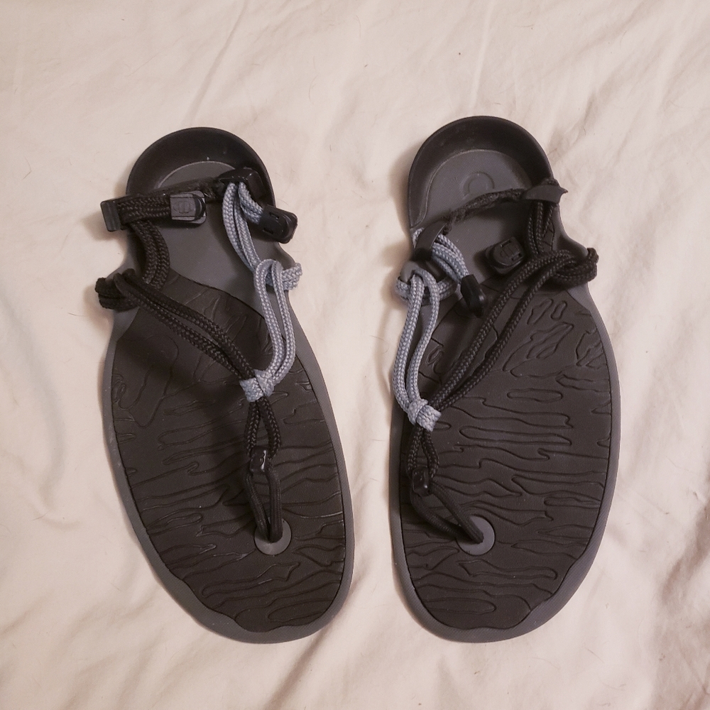 Xero Cloud barefoot sandals W8